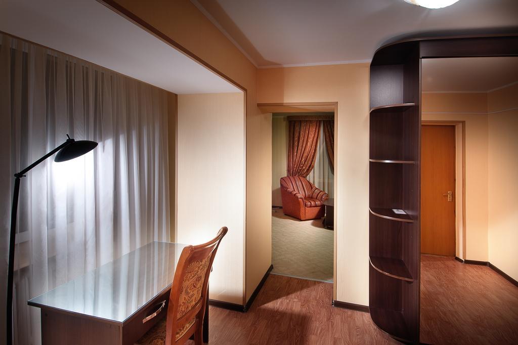 Hotel Edem Karaganda Room photo